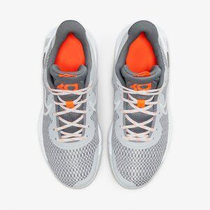 The KD Trey 5 IX Basketball Shoes, Size US 10, Preowned